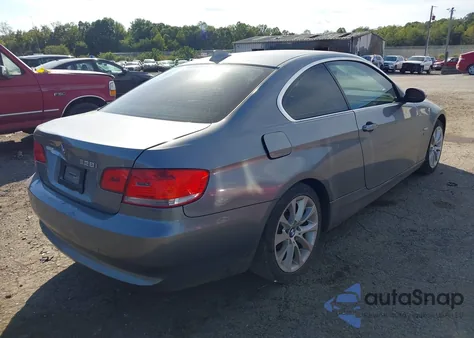 2009 BMW 328I xDrive из США, поврежденный, VIN WBAWV53549P081389